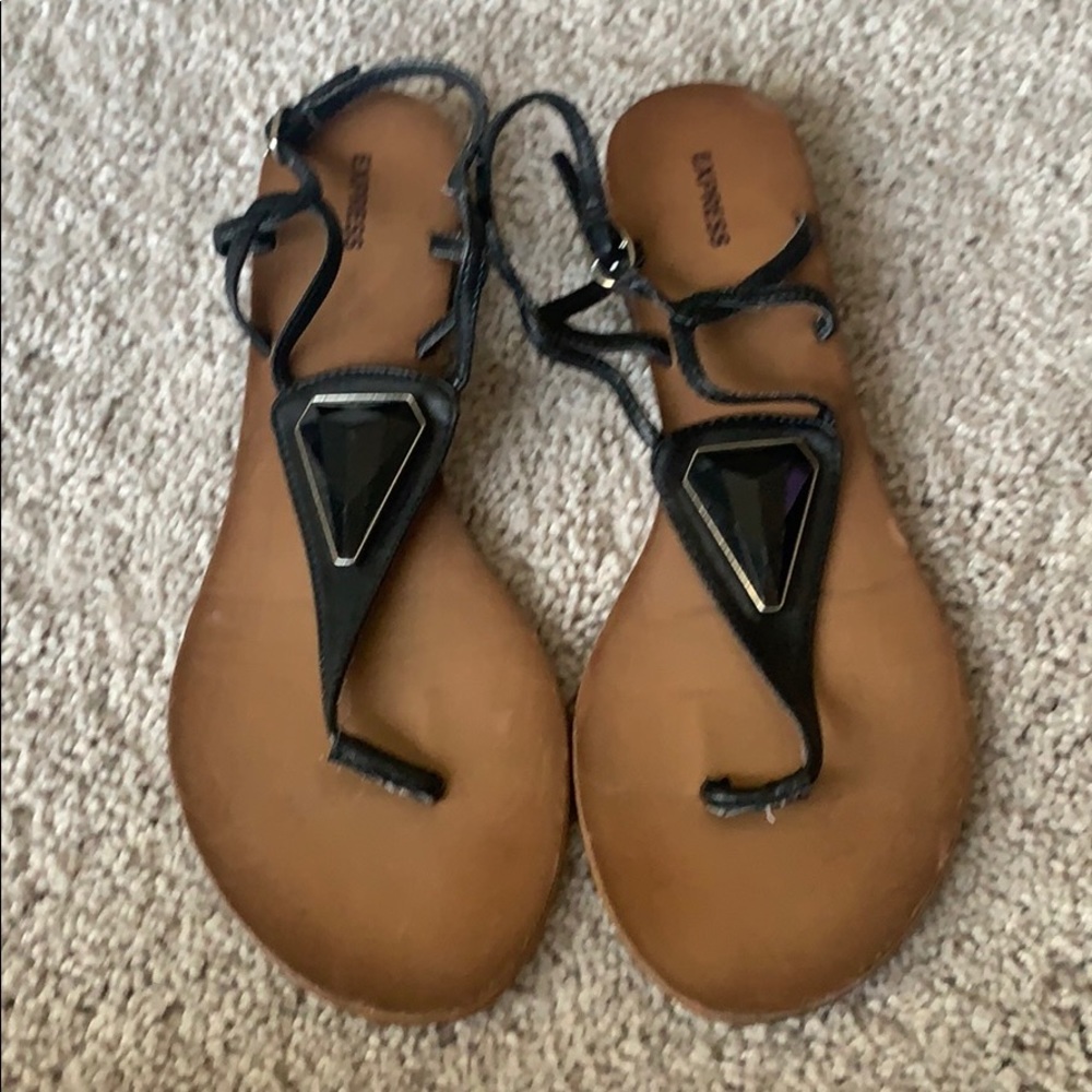 Women’s express sandals